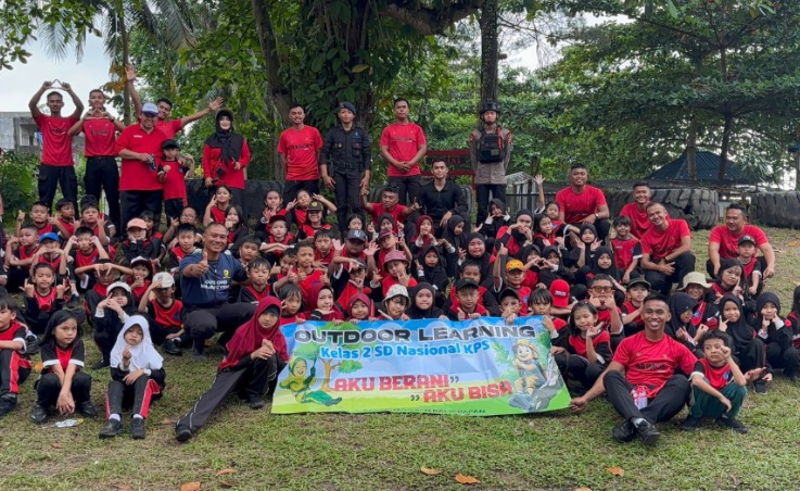 Tanamkan Karakter Sejak Dini, Sat Brimob Polda Kaltim Gelar ‘Outdoor Learning’ bersama Siswa SD KPS Balikpapan image 5