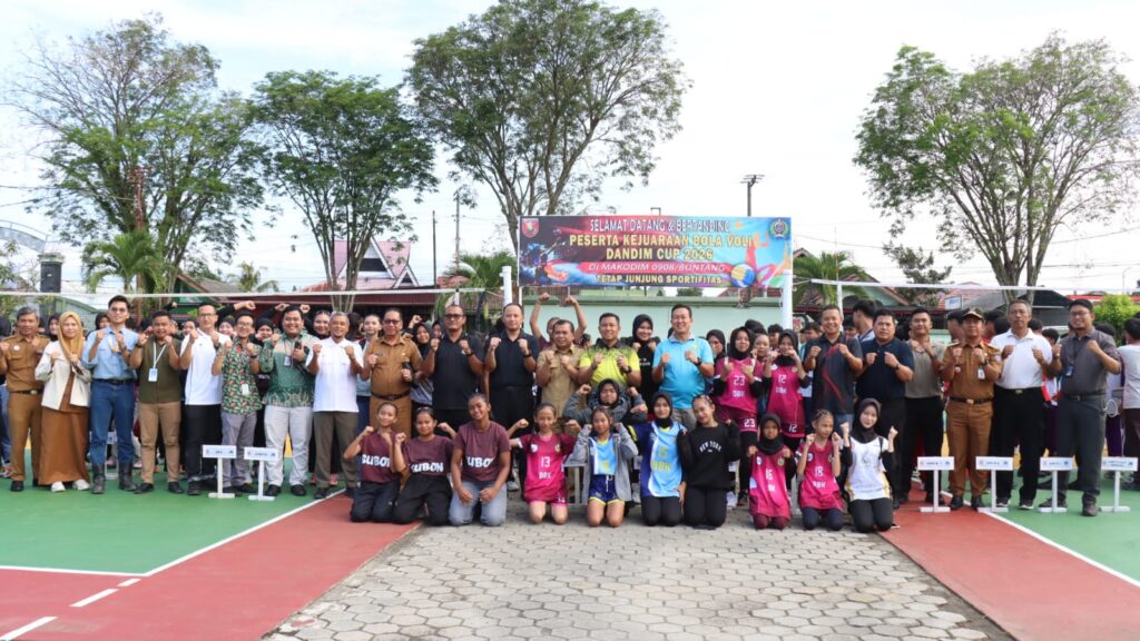 Perkuat Sinergitas TNI-Polri, Kapolres Bontang Hadiri Pembukaan Dandim Cup 2026 WhatsApp Image 2026 05 06 at 09.35.54