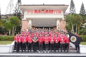 Kapolda Kaltim Lepas Kontingen Judo dan Bela Diri Polri Berlaga di Turnamen Kapolri Cup 2026 2 WhatsApp Image 2026 05 08 at 09.16.49