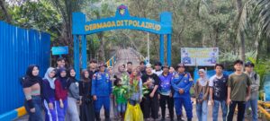 Dit Polairud Polda Kaltim Terima Kunjungan Edukasi Mangrove dari Siswa SMAN 8 Balikpapan 1 WhatsApp Image 2026 05 23 at 11.15.08