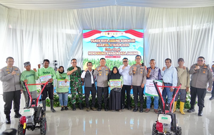 Perkuat Ketahanan Pangan Nasional, Polda Kaltim Gelar Panen Raya Kuartal II Tahun 2026 image 10