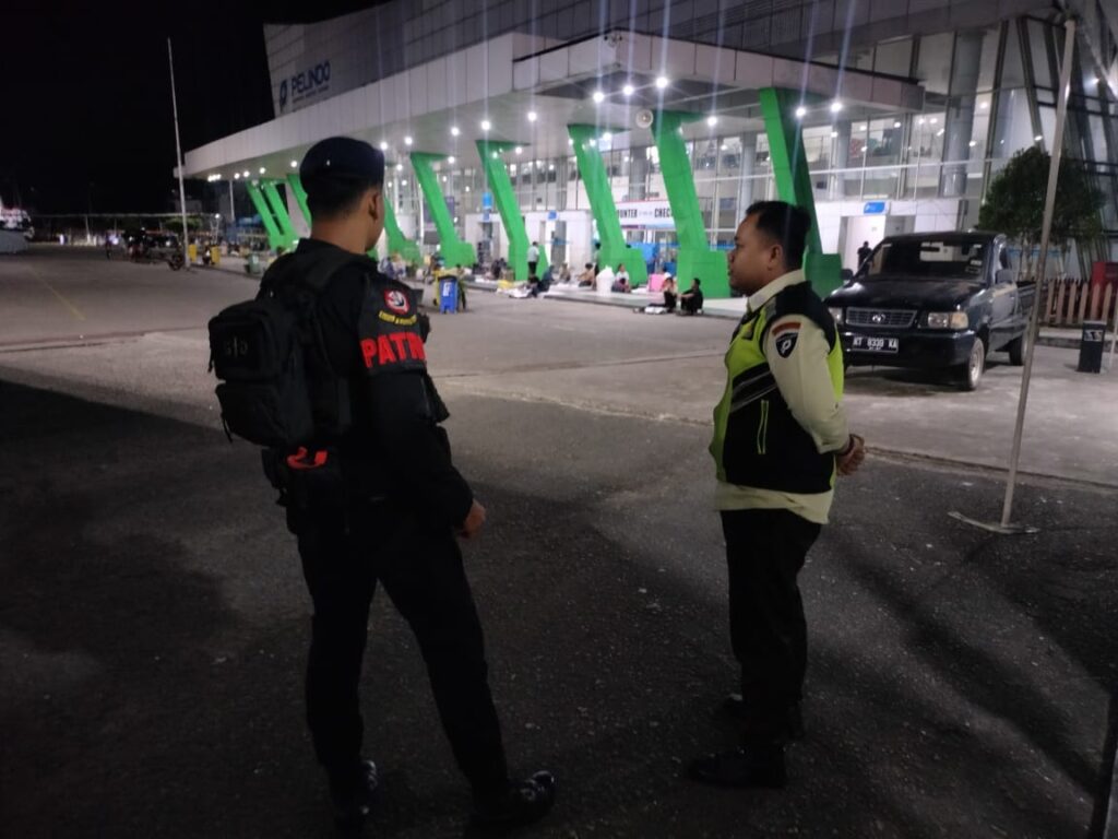 Ciptakan Rasa Aman, Sat Brimob Polda Kaltim Intensifkan Patroli dan Monitoring di Kawasan Obvitnas WhatsApp Image 2026 06 03 at 12.31.48