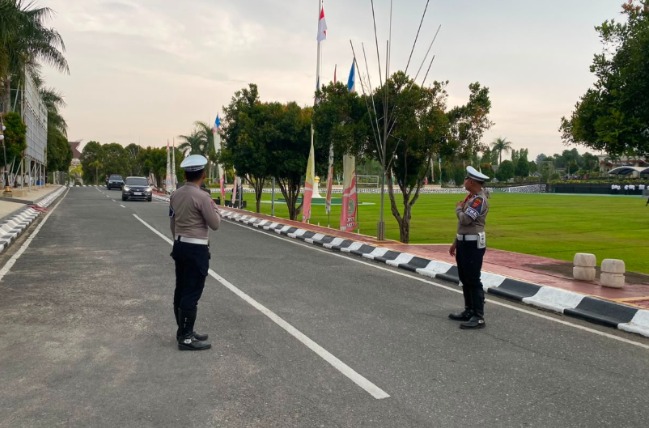 Jaga Kamseltibcarlantas Tetap Kondusif, Sat Lantas Polres Kutim Tingkatkan Patroli Rutin dan Penindakan ETLE Mobile image 10 2