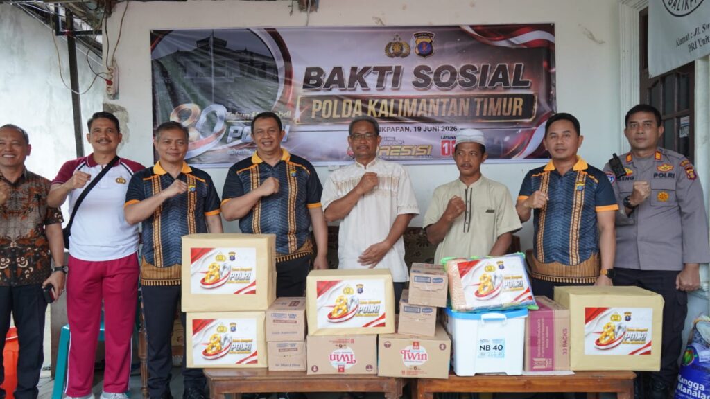 Sambut Hari Bhayangkara ke-80, Irwasda Polda Kaltim Salurkan Bantuan Sosial ke Panti Assakinah Balikpapan irwasda2