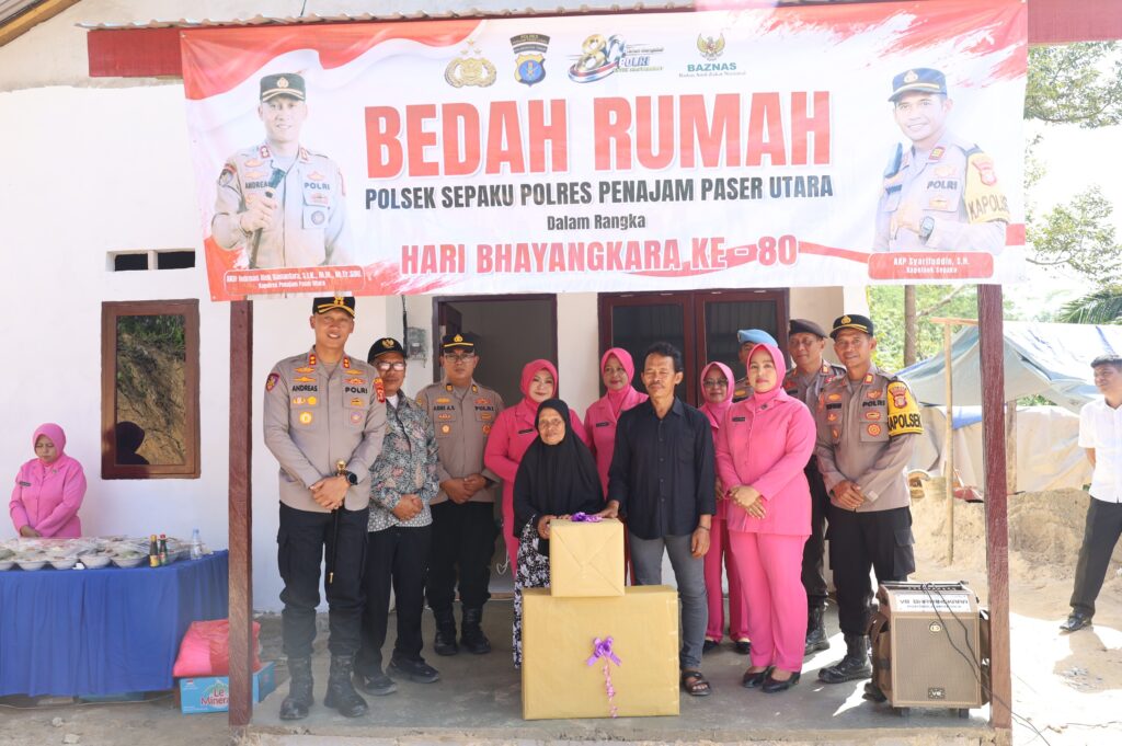 Sambut Hari Bhayangkara ke-80, Polres PPU Wujudkan Kepedulian Lewat Program Renovasi Rumah Warga ppu 6