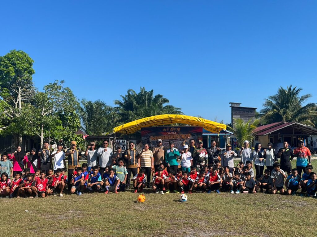 Polsek Pulau Derawan Gelar Turnamen Mini Soccer U-13, Dorong Lahirnya Bibit Pesepak Bola Muda WhatsApp Image 2026 07 07 at 11.16.13
