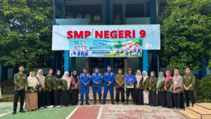 Tanamkan Semangat Belajar Sejak Dini, Dit Polairud Polda Kaltim Berikan Motivasi kepada Siswa SMP Negeri 09 Balikpapan 1 WhatsApp Image 2026 07 16 at 11.26.39