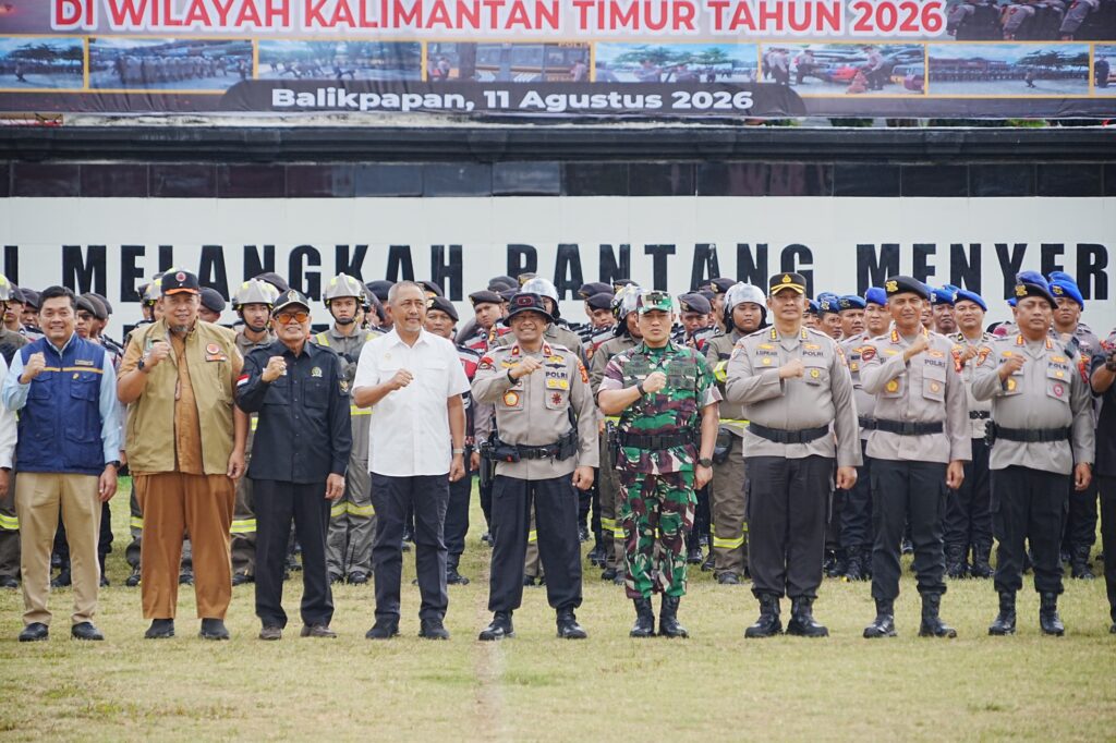 Waspadai Potensi Ancaman Karhutla, Polda Kaltim Gelar Apel Kesiapsiagaan Pasukan 2 WhatsApp Image 2026 08 11 at 12.55.10