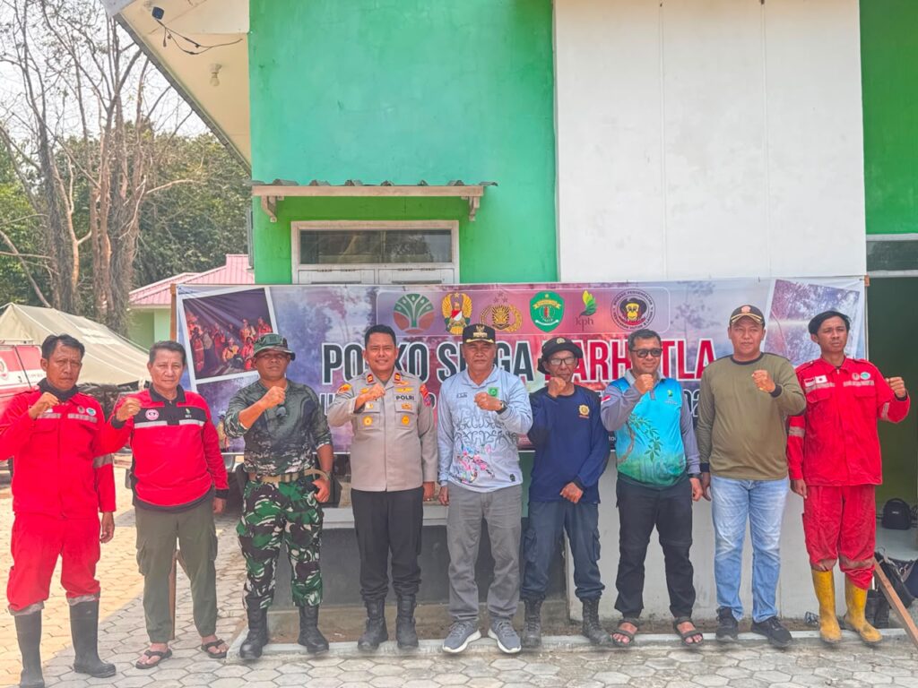 Cegah Karhutla, Polsek Gunung Tabur Bersama Forkopimcam Cek Kesiapan Posko Karhutla WhatsApp Image 2026 08 23 at 11.26.28