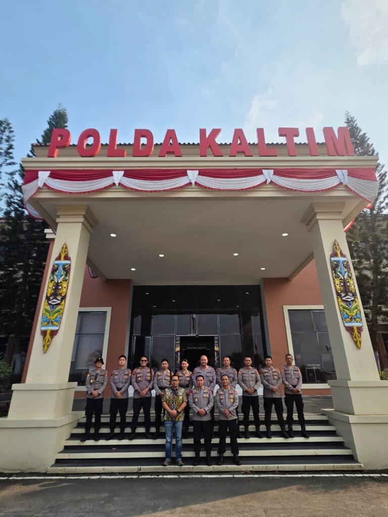 Polda Kaltim Sambut Satgas Edukasi Polri, Perkuat Upaya Pencegahan Karhutla di Masyarakat 2 WhatsApp Image 2026 08 29 at 13.28.43 1