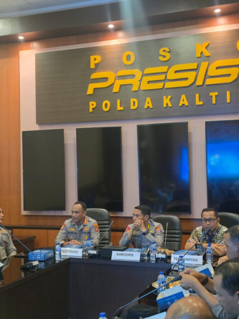 Polda Kaltim Sambut Satgas Edukasi Polri, Perkuat Upaya Pencegahan Karhutla di Masyarakat WhatsApp Image 2026 08 29 at 13.28.43