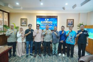 Dorong Informasi Publik yang Berkualitas, Polda Kaltim Bangun Sinergi Bersama Jurnalis 2 WhatsApp Image 2026 09 02 at 12.52.18