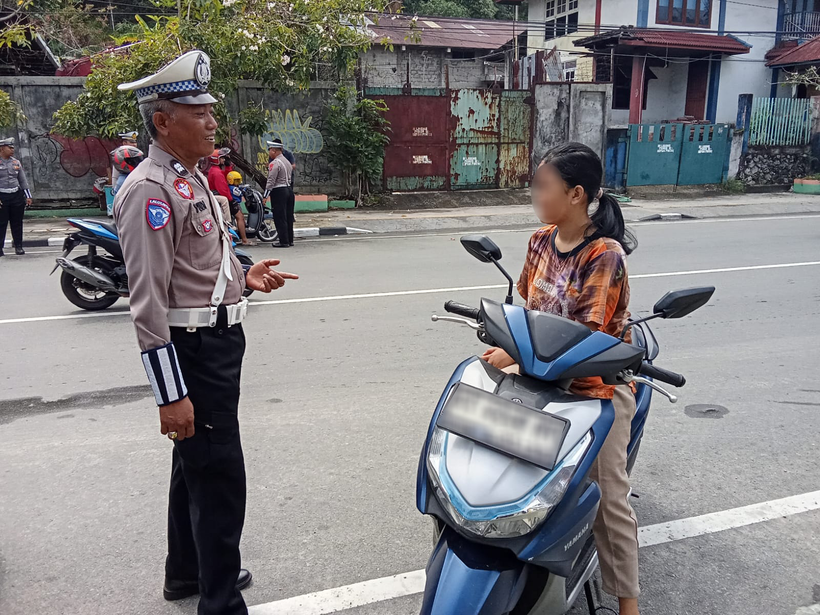 Ops Patuh Mahakam 2026, Satgas Gakkum Berikan Imbauan Tertib Berlalu Lintas Di Balikpapan 1 IMG 20261031 WA0004