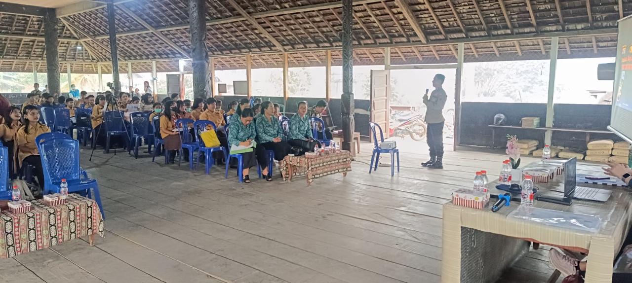 Generasi Muda Sehat Tanpa Narkoba, Polsek Long Iram Edukasi Pelajar Sejak Dini 1 WhatsApp Image 2026 10 07 at 09.37.12