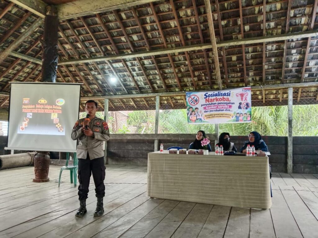 Generasi Muda Sehat Tanpa Narkoba, Polsek Long Iram Edukasi Pelajar Sejak Dini WhatsApp Image 2026 10 07 at 09.37.121