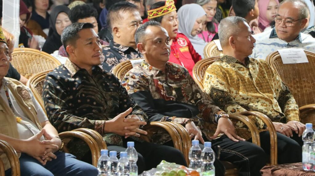 Dir Binmas Polda Kaltim Hadiri Pameran Budaya dan UMKM, Dorong Pelestarian Warisan Tradisional dan Ekonomi Kreatif WhatsApp Image 2026 10 12 at 21.32.35