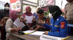 Dekatkan Diri dengan Masyarakat Pesisir, Ditpolairud Polda Kaltim Gelar Baksos dan Layanan Kesehatan Gratis di Penajam 2 WhatsApp Image 2026 10 22 at 12.09.56